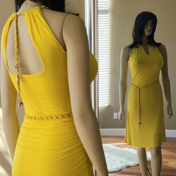 SEXY KEYHOLE DRESS - Picture 9 of 9